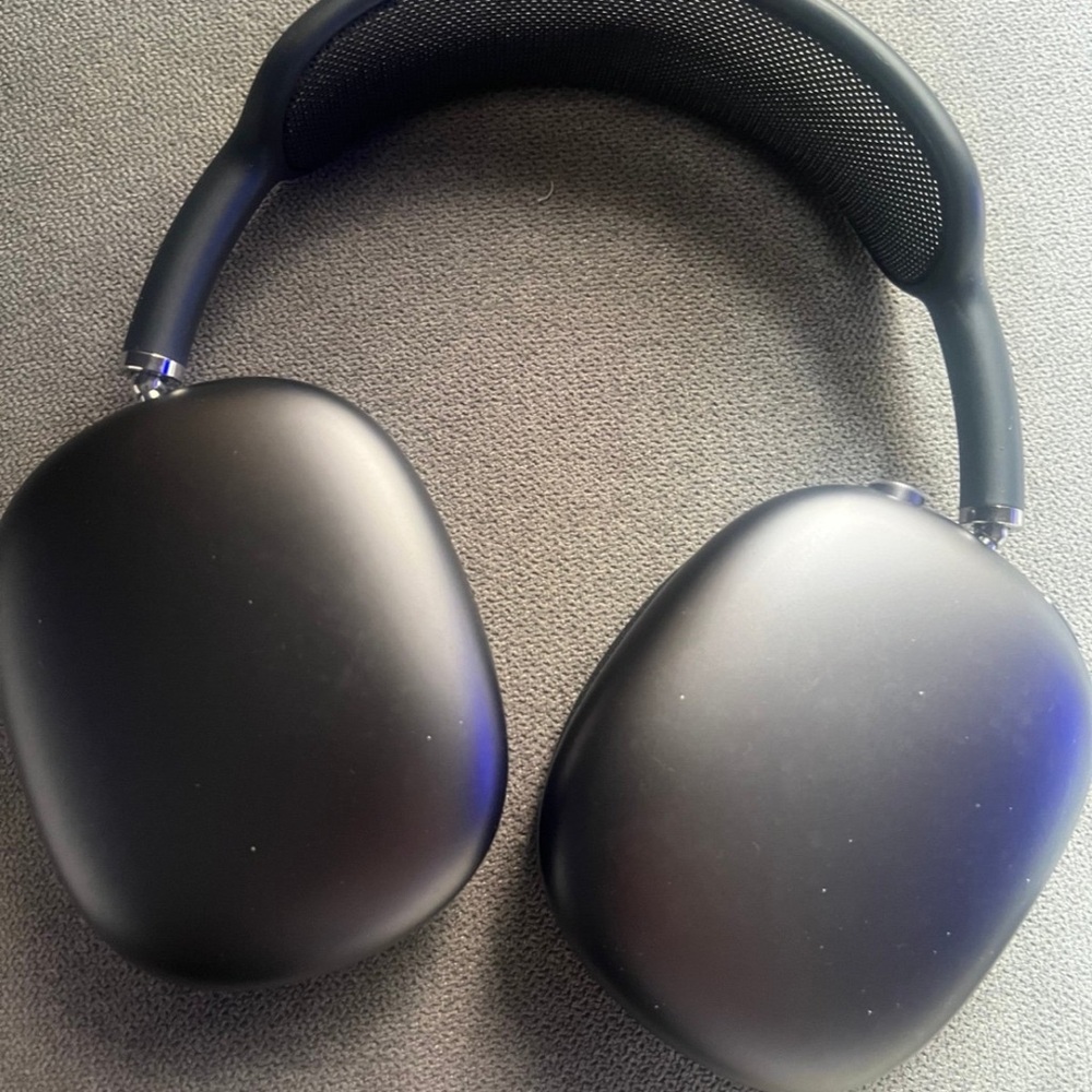 Apple AirPods Max